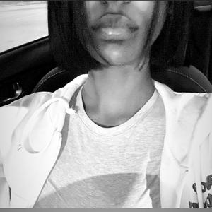 ¿Worth it? (feat. Chris feed)