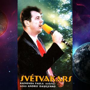 Tumša nakte, zaļa zāle