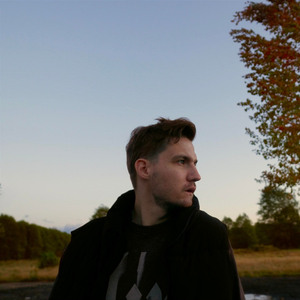 ODWRÓC SIĘ DO ŚCIANY