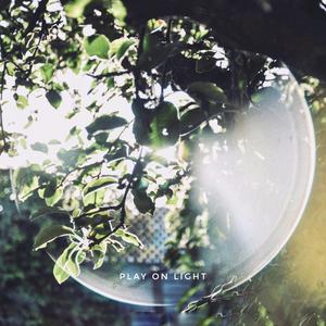 Play on Light (feat. Nostalgiabeats)