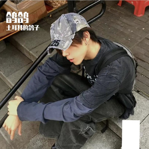 《老街的铜门环》