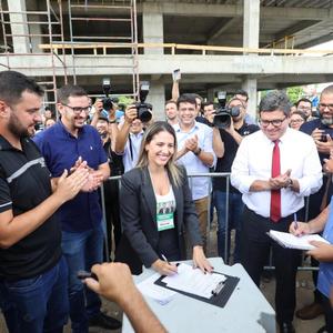 Deputada Trabalhando (Funk Passinho)