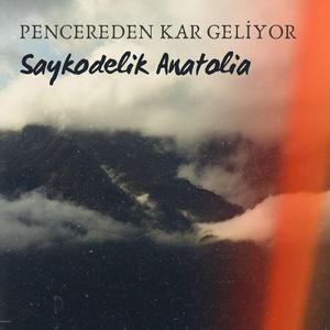 Pencereden Kar Geliyor