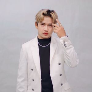 ភ្លៀអើយជួយខ្ញុំផង