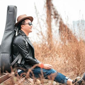 山风吹来的时候