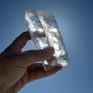 再见亦是陌生人