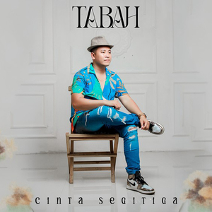 Cinta Segitiga