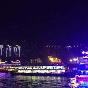 《摆地摊》唱 MP3 BaiDiTan 200908