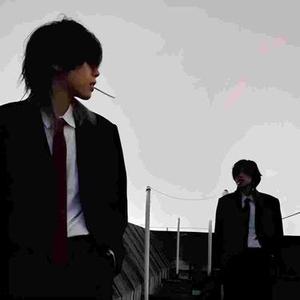 好像一双无形抓不住的手