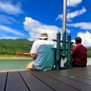แสงตะเกียงที่ปลายดอย (Live At โรงเรียนเรือนแพ จังหวัดลำพูน)