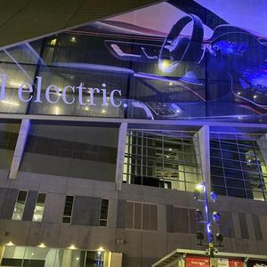 NSE(Never Show Emotions)