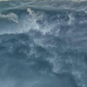 上课睡觉被老师叫起回答问题时：