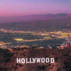 HollyWood