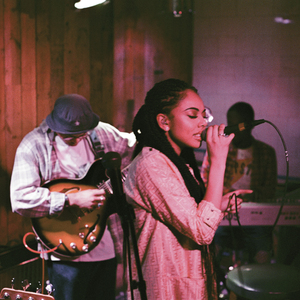 Good to Me (Live at The Dairy, London, 2018)