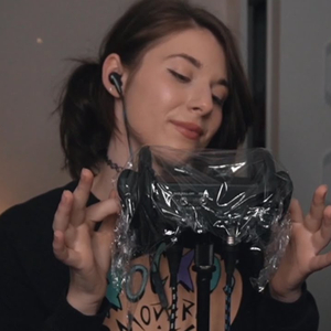 Ear Eating (Both Ears) (Deep)