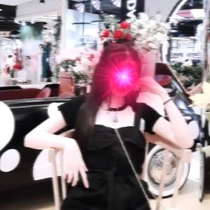 แฟนใหม่สั่งให้ลืมแฟนเก่า