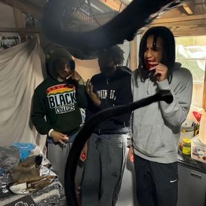 dope straight (feat. Denoo)