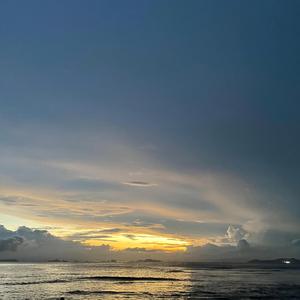 黄昏与夜晚不搭