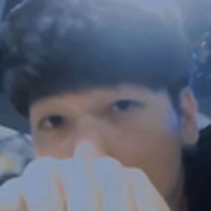 灰色头像（冰）