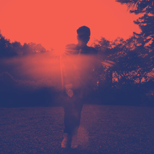 就想陪着你（伴奏）