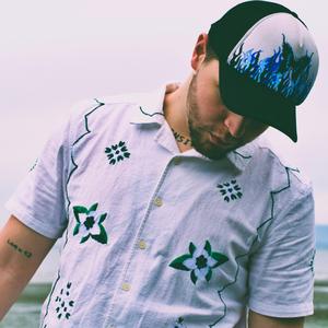 Rough Past (feat. Kennedyxoxo)