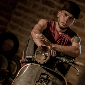 Fariseos (feat. King Cris)