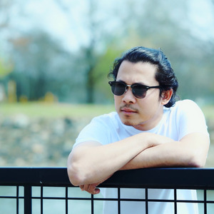 ပုံပြောခဲ့သူ