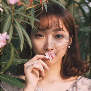 谁曾许你豆蔻年华