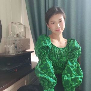 《世间美好与你环环相扣》