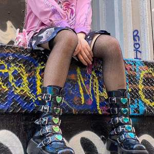 你能不能別煩，這夕陽不好看