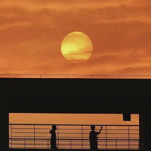 落日大道上最后一次交谈