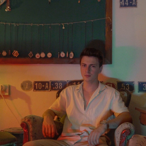 Yaşamaya Çalışan Ölü