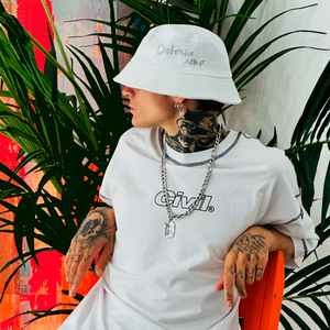 Девочка Лето