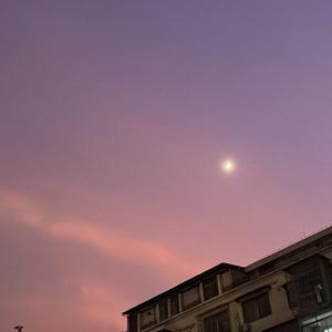 至少还有你（伴奏）.wav