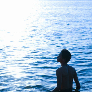 凌晨三点(全新伴奏 完整版)-（原唱：陈硕子）