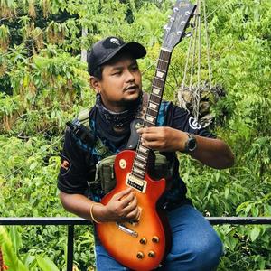 ไม่รักทำไมต้องหลอกกัน