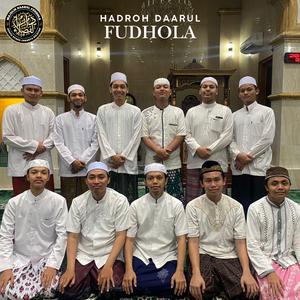 Qosidah Qomarun Medley Ya Thoybah