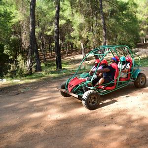 La mas linda del barrio