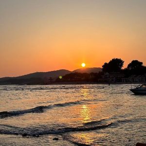 静谧夜空下的对话