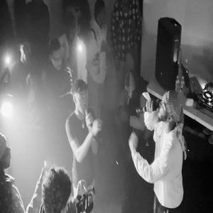 Talk to the Moon (L&F2)