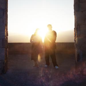 Maniacs (feat. Florencia Lira & Motivado)