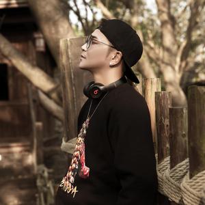 万艺寻艺主题歌（独唱版）