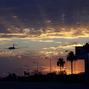 Drama（Prod MoonVibe Beatz & Lil Siren）