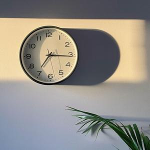 No Weight on the Hours