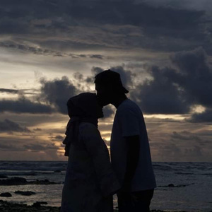 Temani malam Sampai menjelang Mentari