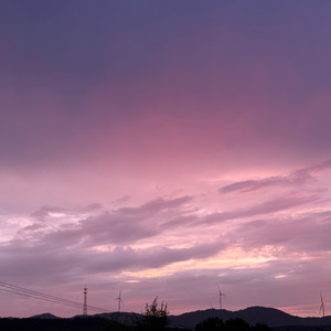 仿佛生活是坟场