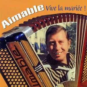 Medley : Jeanneton / Il Court Le Furet / Se Canto Ann Hini Goz / A La Tienne Etienne / Les Godillots / Au Clair De La Lune / En Passant Par La Lorraine / La Belle Chasse