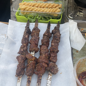 闹够了没有（翻自 赖伟锋）