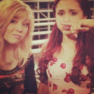 Eaters (feat. Ayerp)