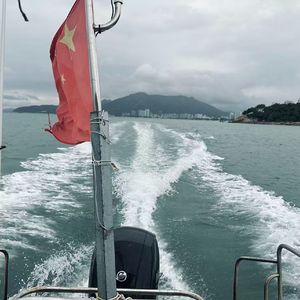 听闻远方也有你